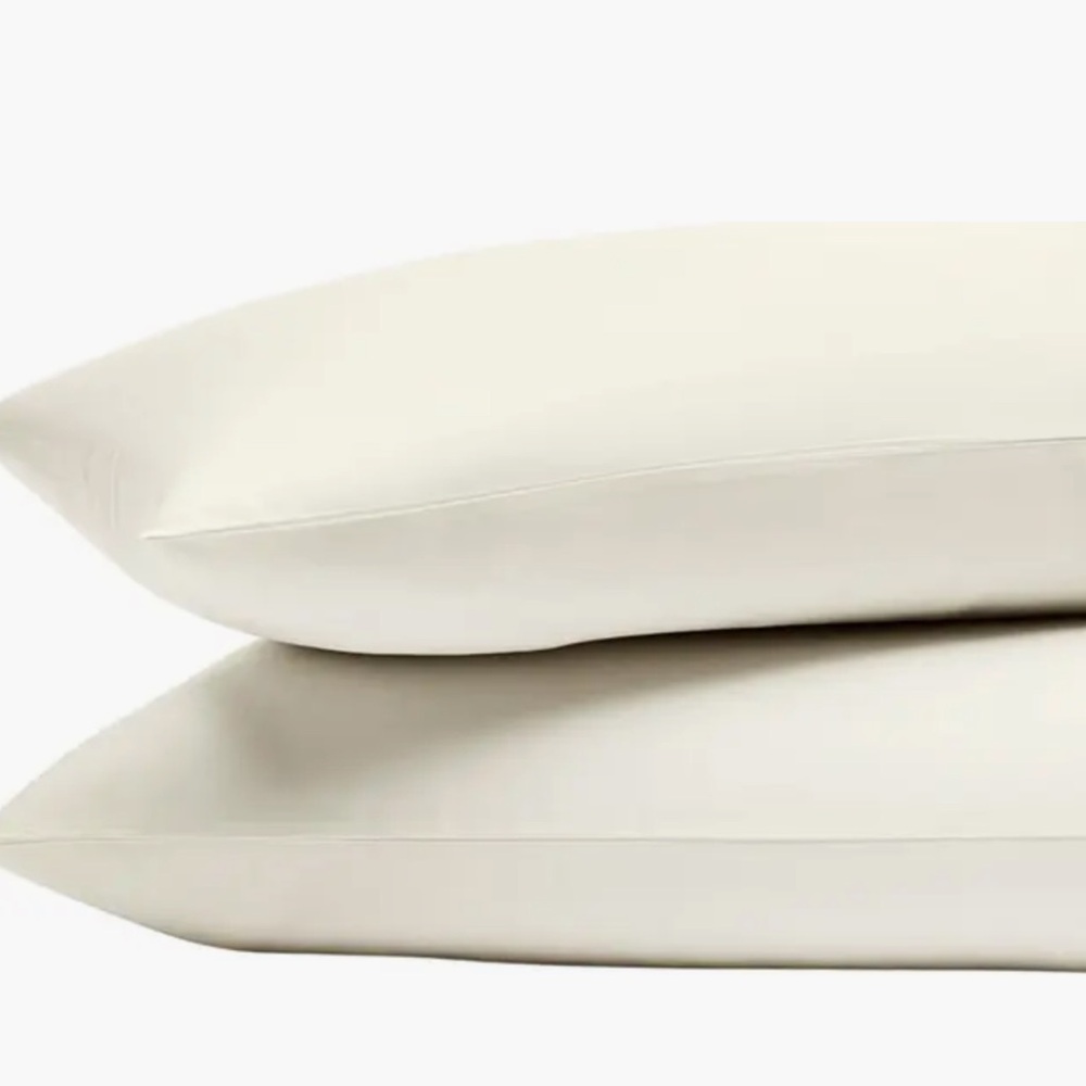 Boll & Branch Organic Long Staple Cotton Signature Hem 2 Pillowcases King cream - Picture 5 of 16